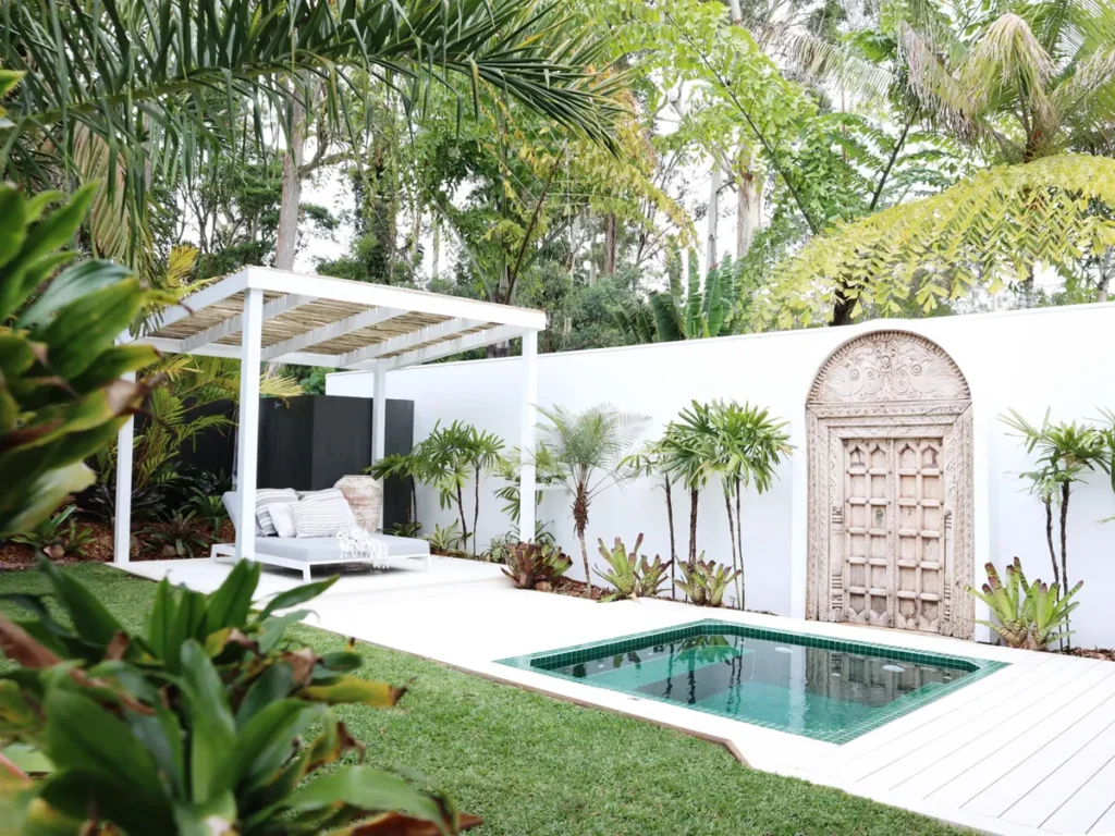 The Zen: A Square Plunge Pool
